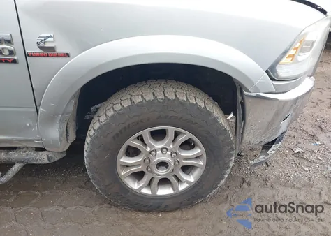 2014 Ram 2500 Laramie z USA, uszkodzony, nr VIN 3C6UR5FL5EG265853